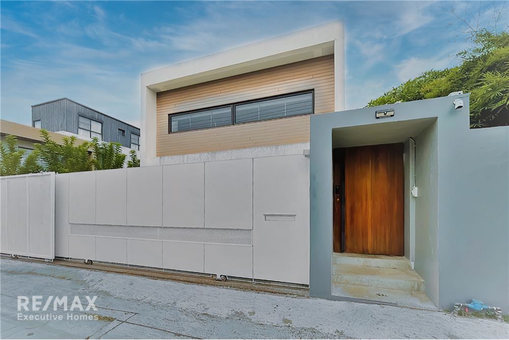 เช่า 4 ห้องนอน 4 ห้องน้ำ บ้าน ใน บางนา, กรุงเทพฯ 3