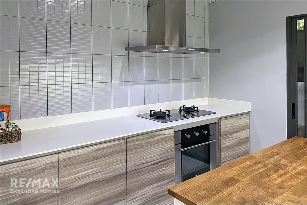 เช่า 4 ห้องนอน 4 ห้องน้ำ บ้าน ใน บางนา, กรุงเทพฯ 6