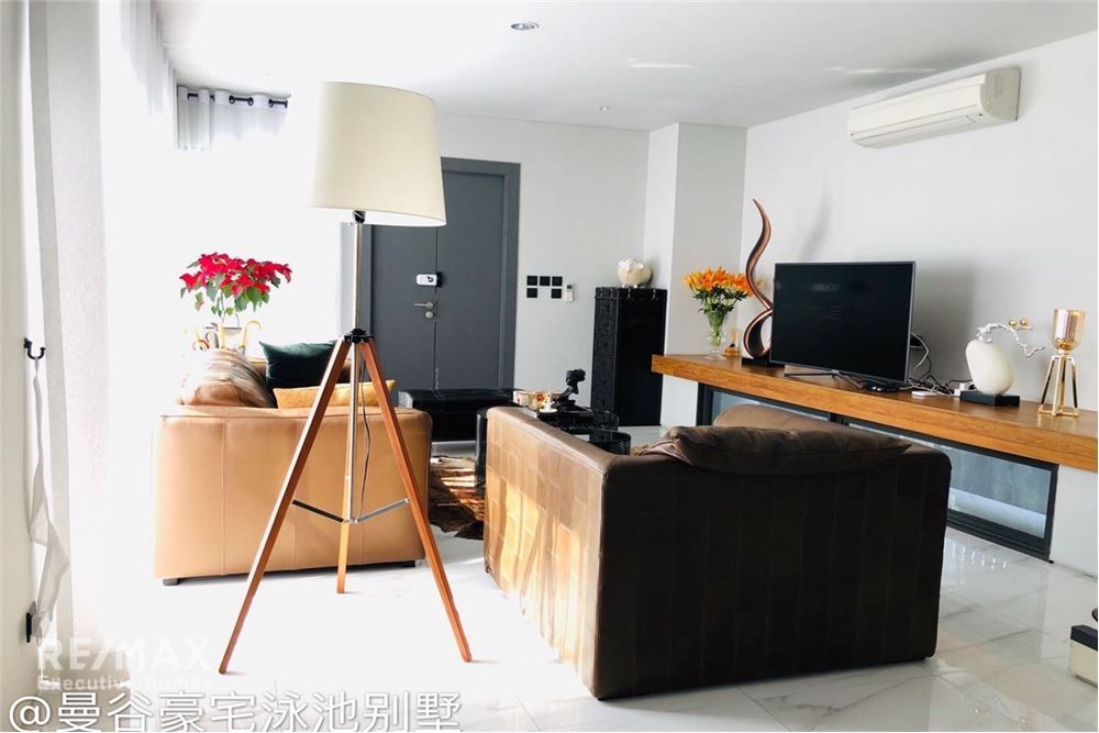 เช่า 4 ห้องนอน 4 ห้องน้ำ บ้าน ใน บางนา, กรุงเทพฯ 5