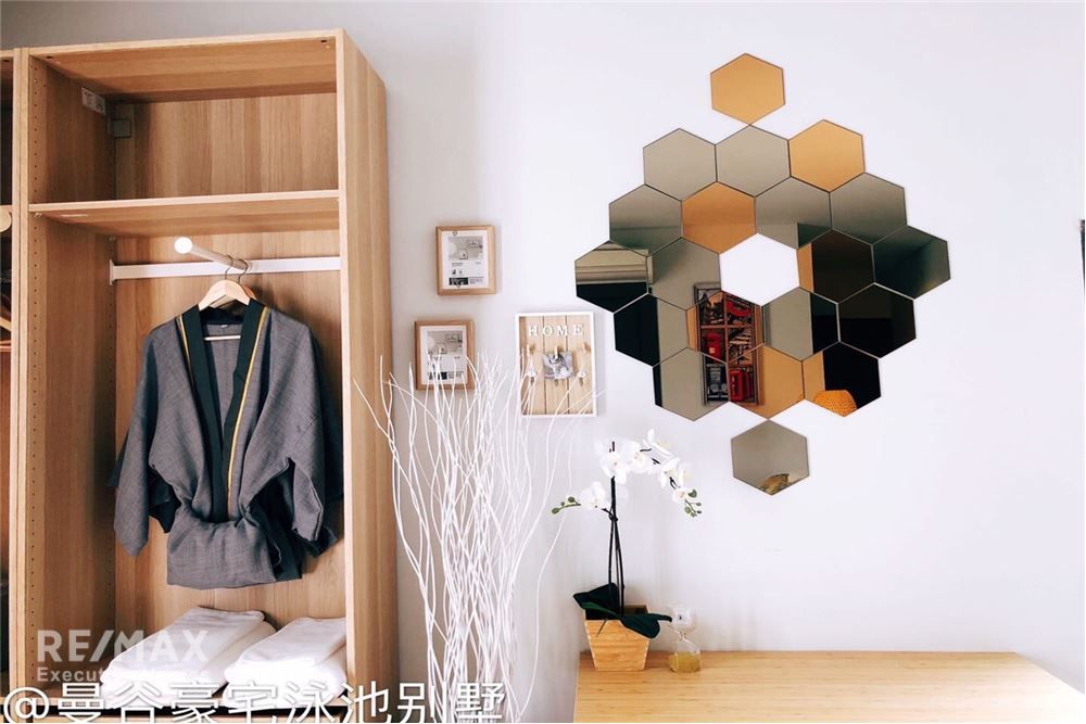 เช่า 4 ห้องนอน 4 ห้องน้ำ บ้าน ใน บางนา, กรุงเทพฯ 7