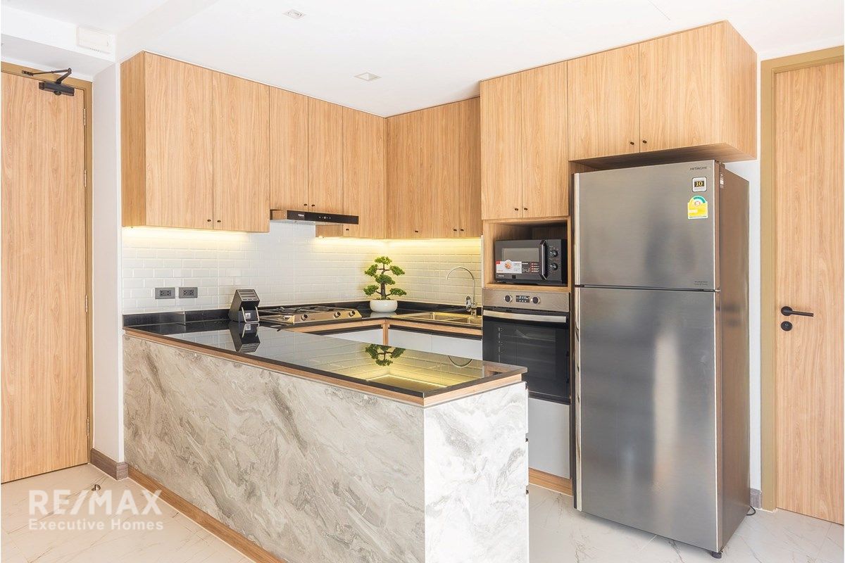 【新規リノベーション済み】「Mid-Sukhumvit」2LDK 賃貸マンション 110m² 3階 4