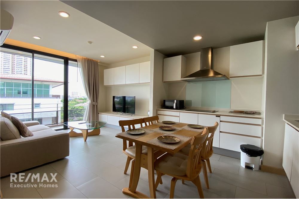 Pet-Friendly 2BR 2BA Low-Rise Condo for Rent | 80sqm | Ekkamai 4