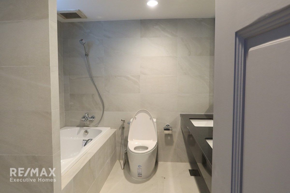 120K Rent | 315sqm 3BR+Flex 4BA Condo in Ruamsuk, Sukhumvit 26 10