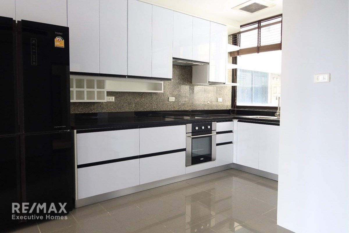 120K Rent | 315sqm 3BR+Flex 4BA Condo in Ruamsuk, Sukhumvit 26 2