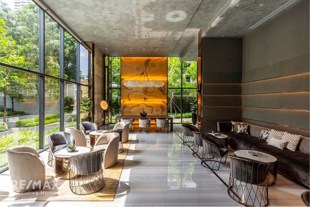 3BR 3BA Condo for Rent at Celes Asoke | 137sqm | 36th Floor | 1 Min Walk to MRT Sukhumvit 11