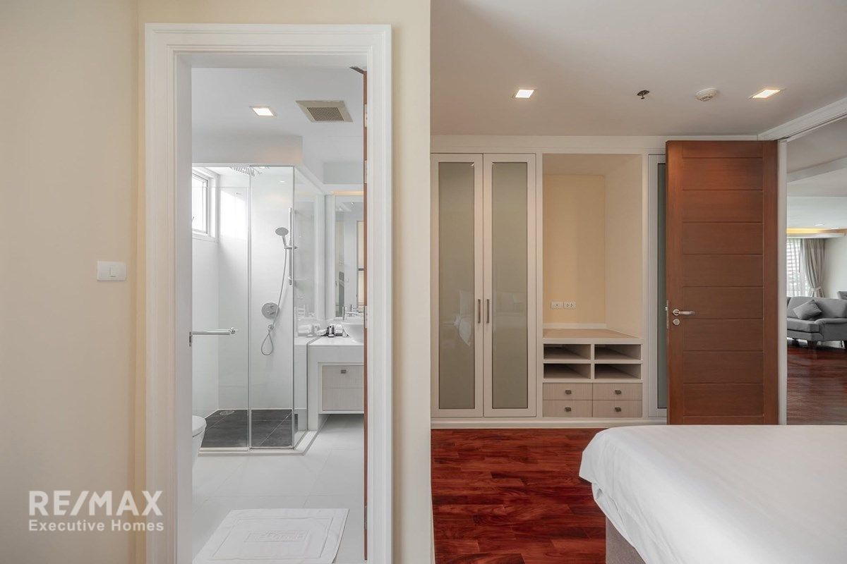 3 Schlafzimmer, 4 Bäder Service-Apartment mit Reinigungsservice zu vermieten in Sukhumvit 20 - Haustierfreundlich, 182 qm. 8