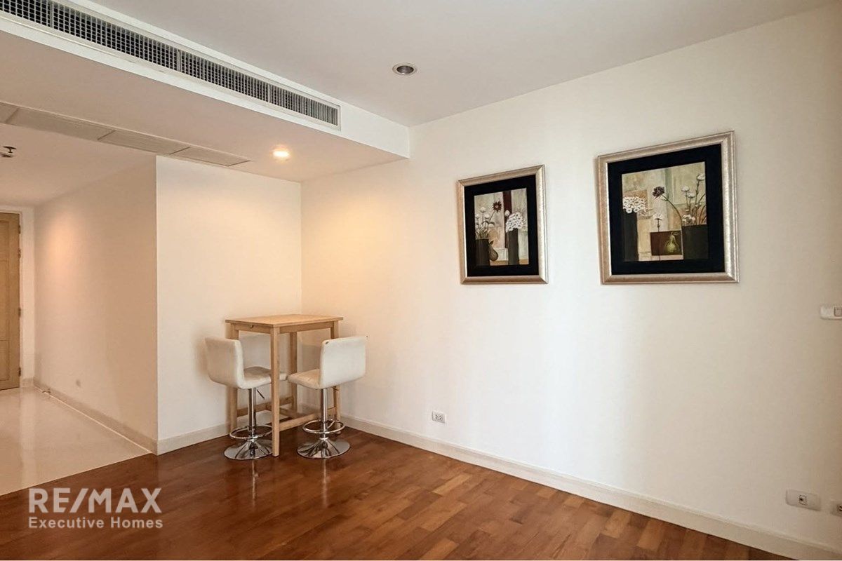 Urgent Sale: 5.65MB 1BR Condo in Baan Siri 31, 57sqm, 7th Floor, Asoke - 15 Min Walk to MRT Sukhumvit 3