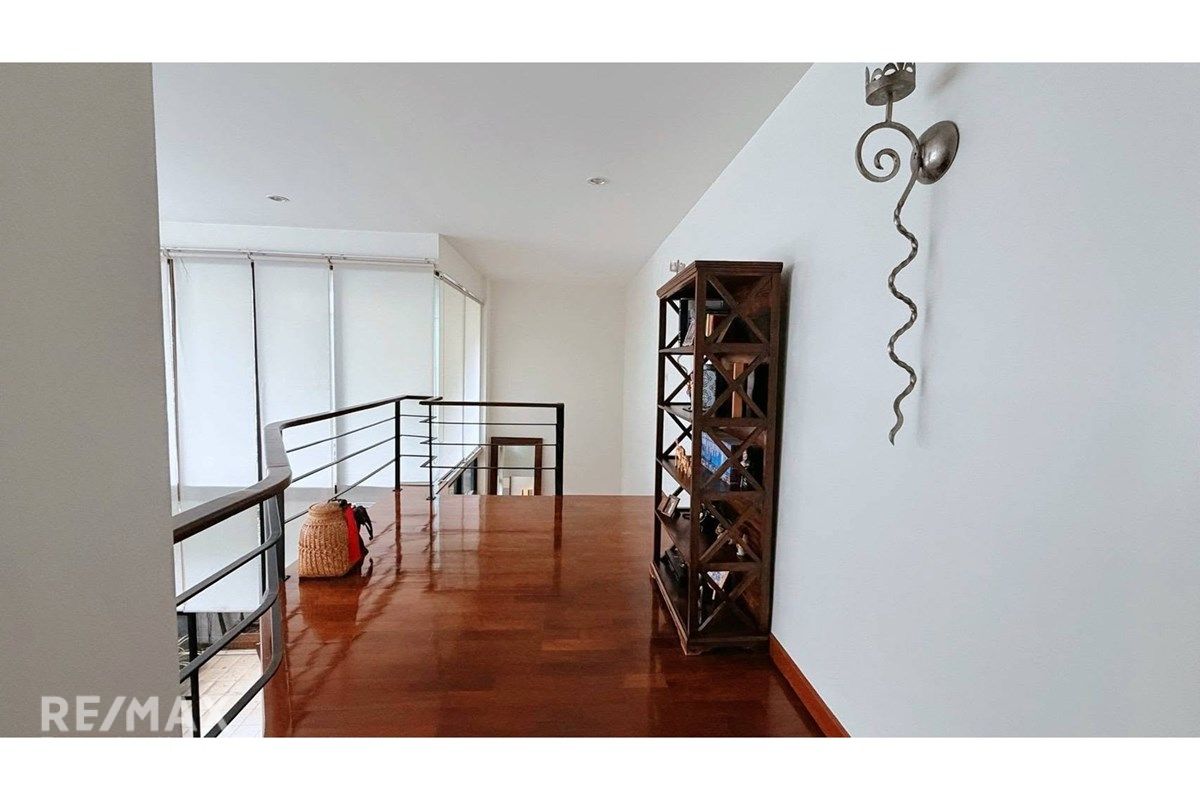 Spacious 3BR 3BA Pet-Friendly Duplex House for Rent | 220sqm | Sukhumvit 24 | 120K 4