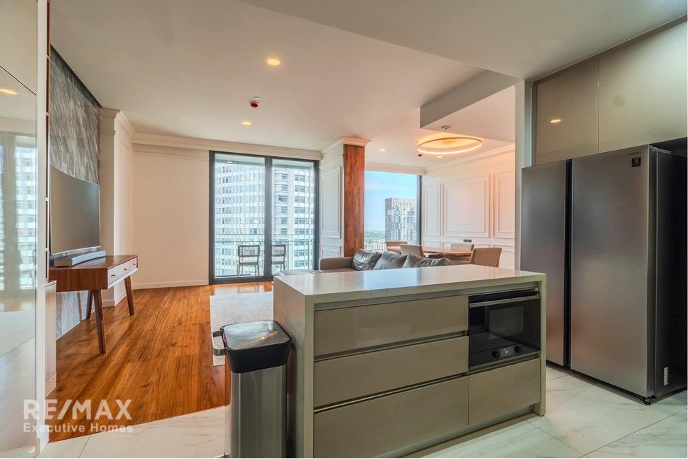 Luxury 2BR Condo for Rent at LAVIQ Sukhumvit 57 | 115sqm | 6 mins Walk to BTS Thong Lo 7