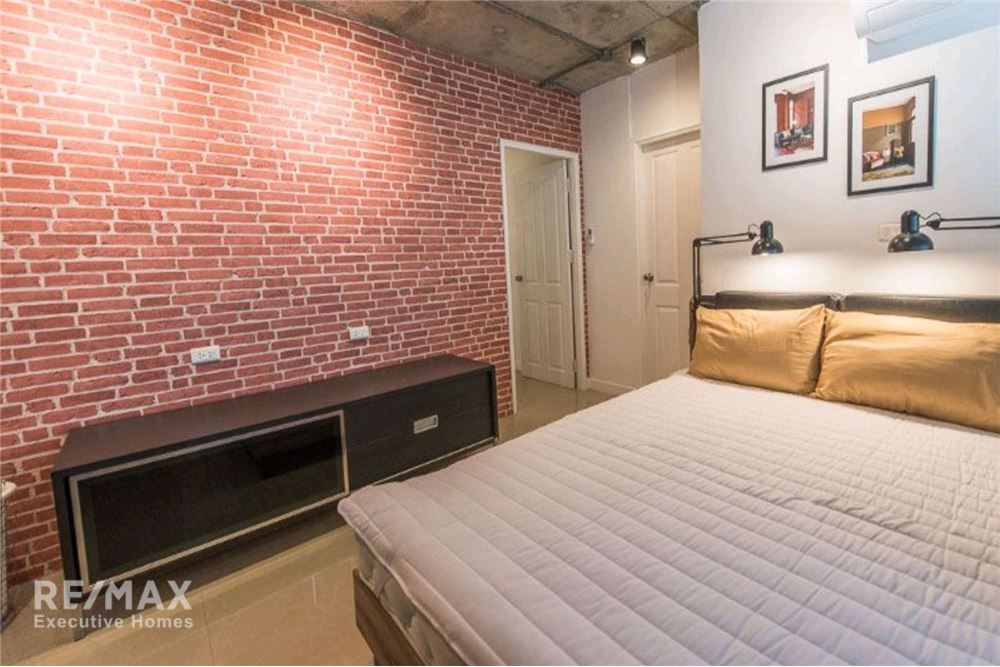 Neu renovierte Wohnung mit 2 Schlafzimmern und 2 Bädern im Beverly Tower Nana zu vermieten – 45.000 THB, 120 m², 14 Gehminuten zur BTS Nana. 7