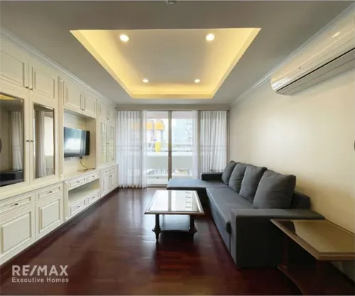 spacious-21br-condo-for-rent-65k-or-198sqm-or-3ba-or-4-min-walk-to-bts-nana-920071001-23276