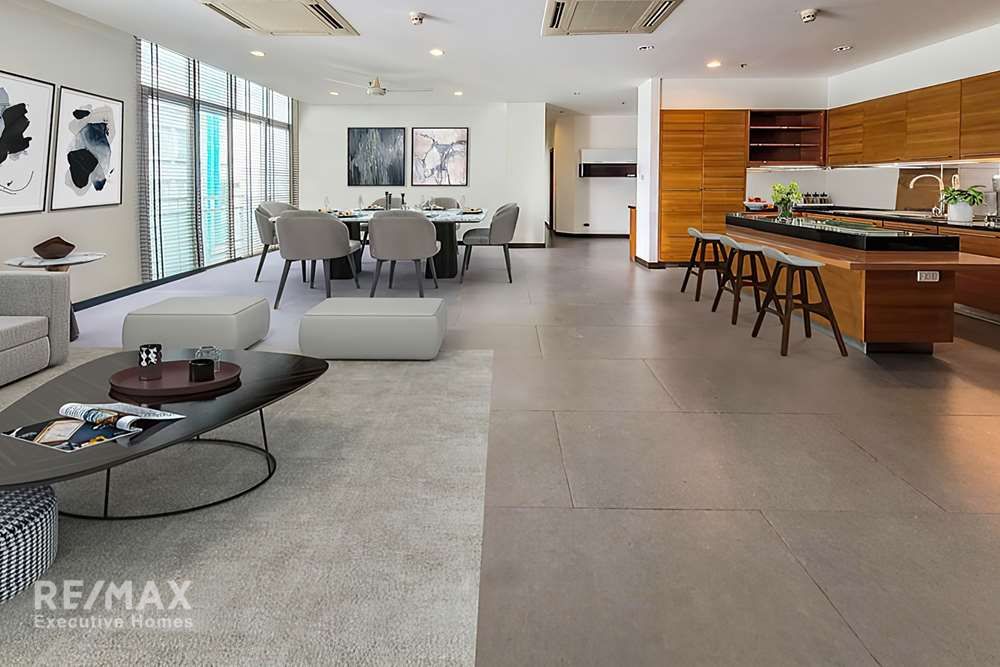 Moderne Eigentumswohnung mit 4 Schlafzimmern und 4 Bädern, Panoramablick, nahe BTS Nana – 29. Stock, 177m² 1