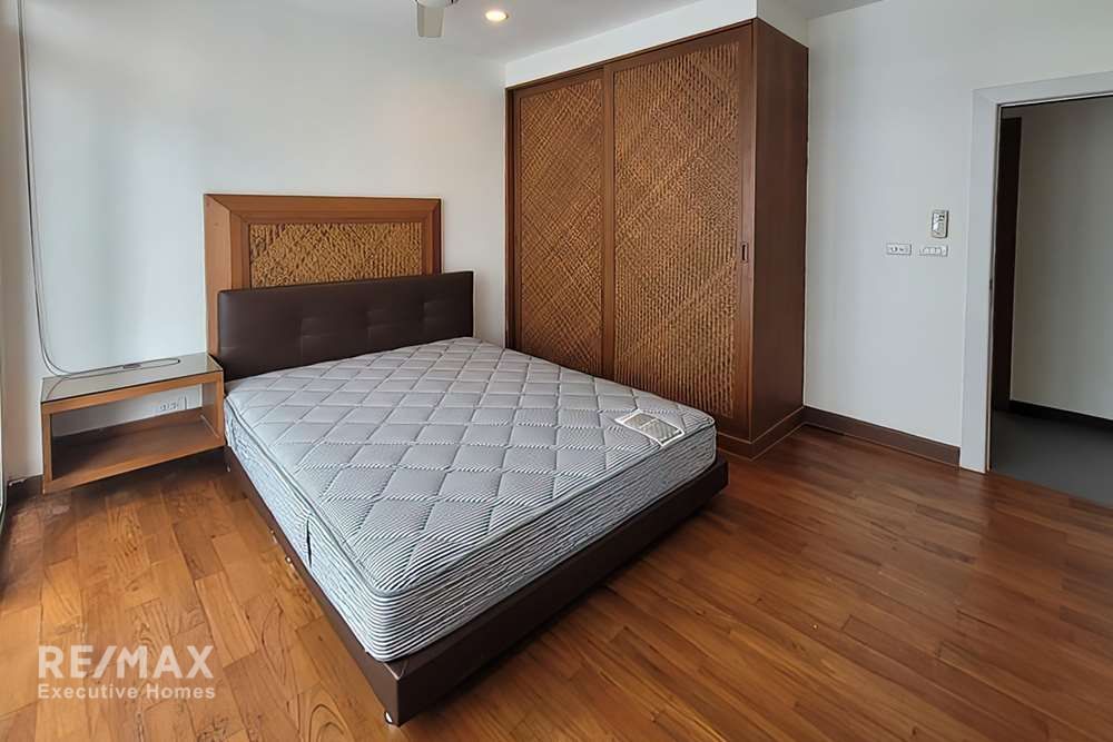 Moderne Eigentumswohnung mit 4 Schlafzimmern und 4 Bädern, Panoramablick, nahe BTS Nana – 29. Stock, 177m² 6