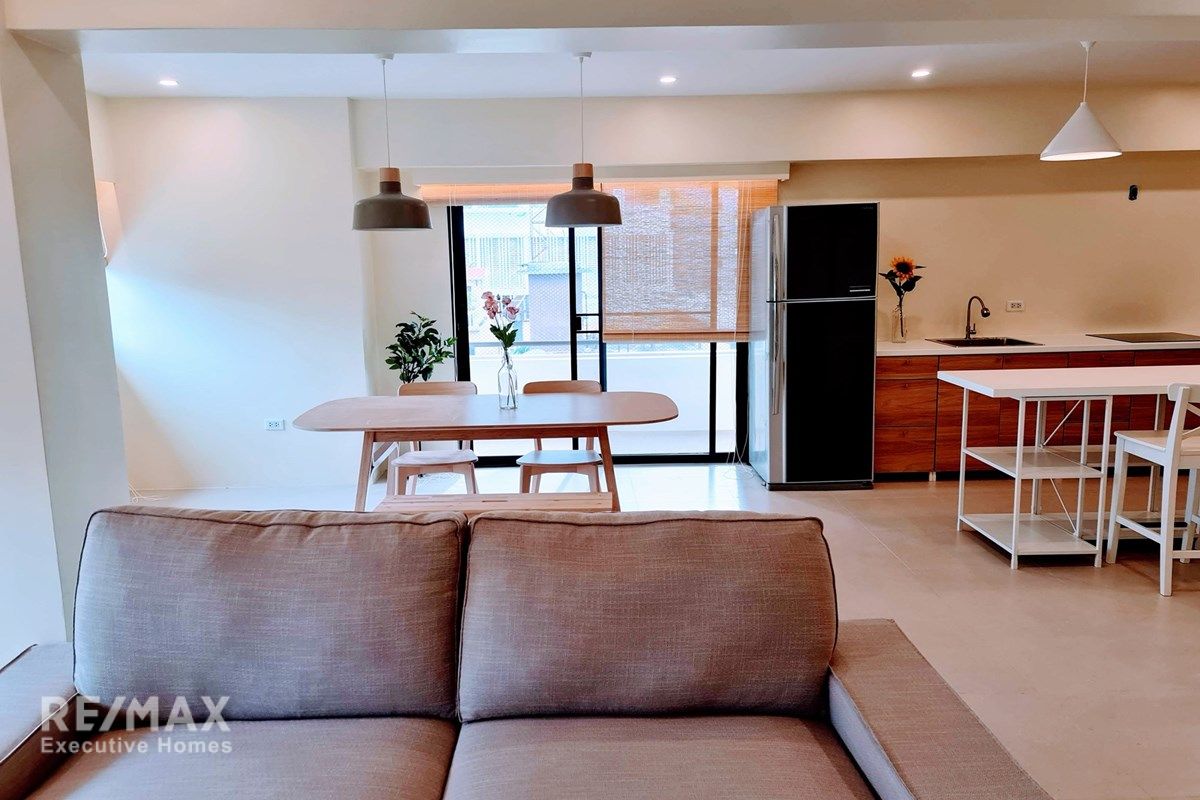 Renovated 3BR Condo for Rent at Sukhumvit 39 | 55K | 140sqm | 6th Floor | Pet-Friendly | 16 Mins Walk to BTS Phrom Phong 2