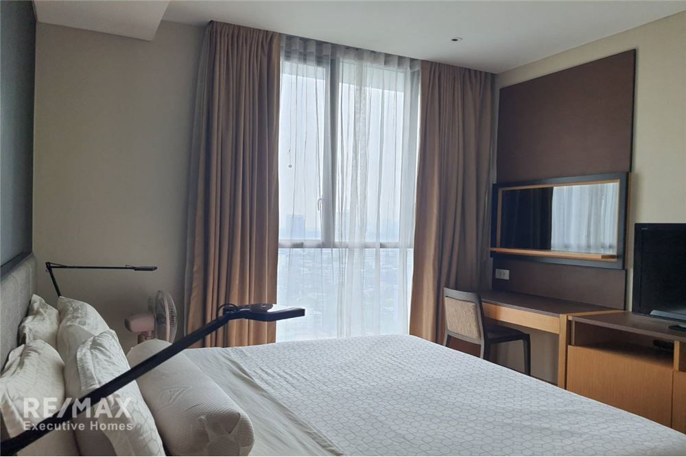 Eigentumswohnung mit 1 Schlafzimmer im Hochhaus Aequa Sukhumvit 49 – 7 Gehminuten zur BTS Thong Lo. 4