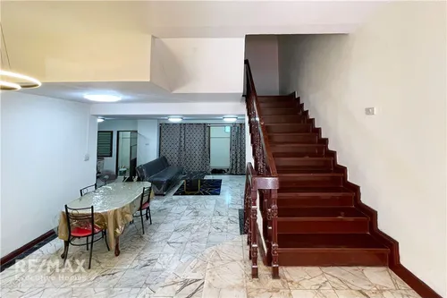 spacious-250sqm-4-story-townhouse-for-rent-at-45k-in-sukhumvit-49-or-ideal-for-airbnb-office-or-pets-920071001-23288