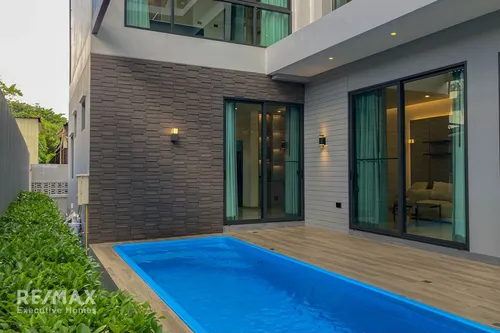 spacious-4-bedroom-detached-home-for-rent-near-bts-phra-khanong-station-on-sukhumvit-71-920071001-25021