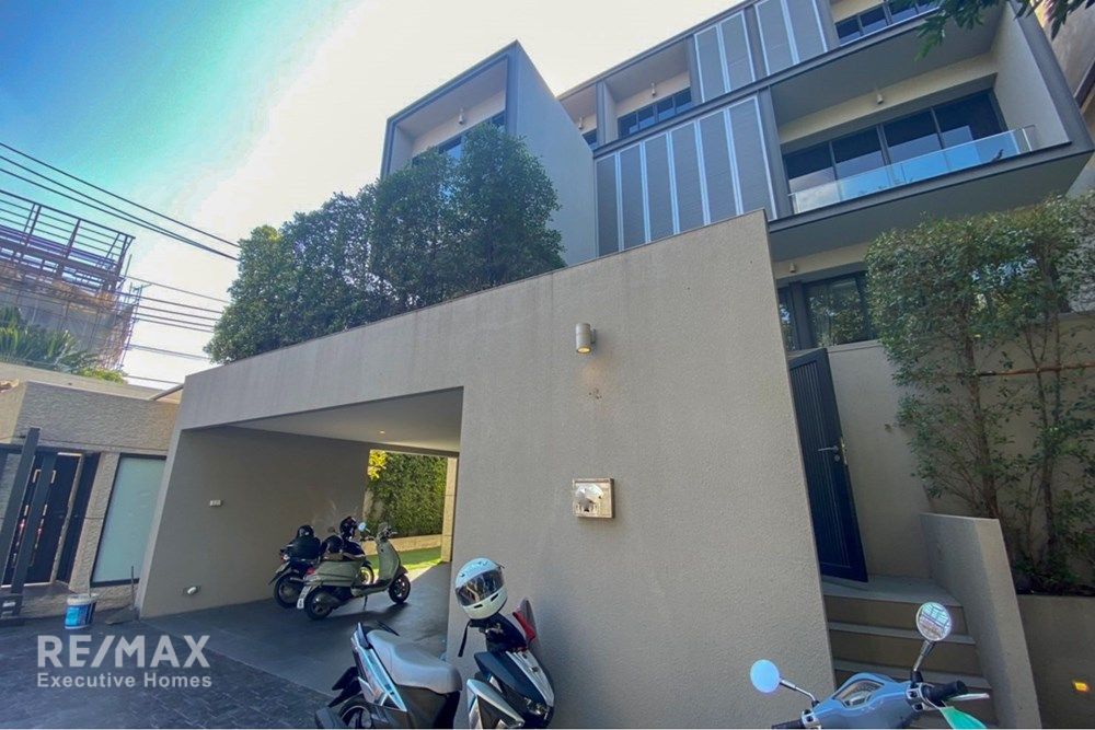 เช่า 5 ห้องนอน 5 ห้องน้ำ บ้าน ใน สุขุมวิท, กรุงเทพฯ 3