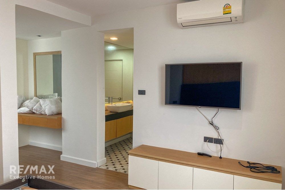 Tierfreundliches Stadthaus mit Swimmingpool in Sukhumvit 49 nahe Thonglor zu verkaufen. 16