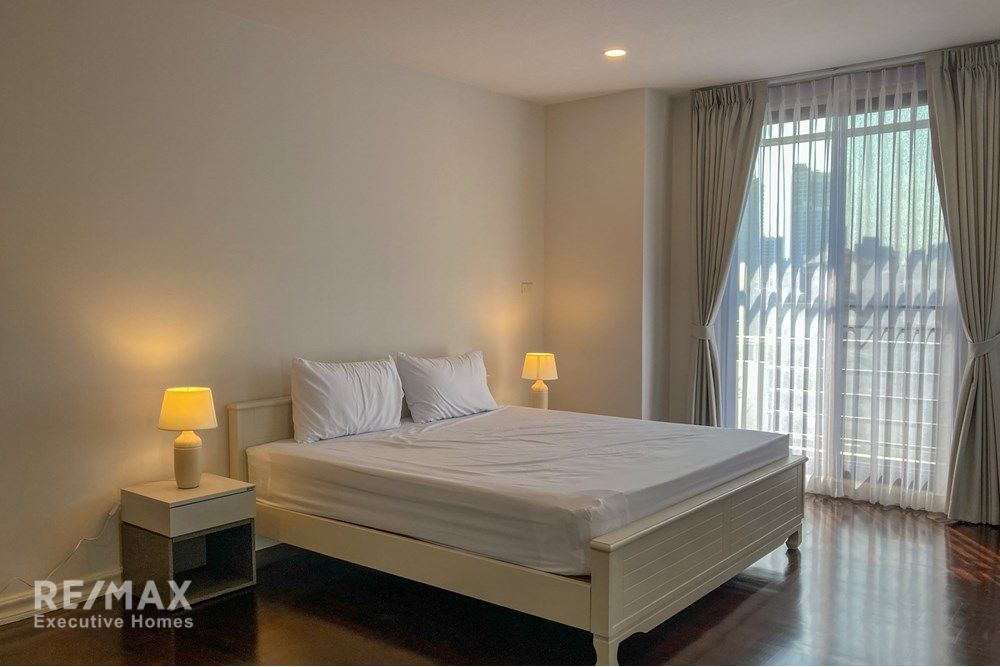 Spacious 3BR Family Suite for Rent in Sukhumvit 49 - 280sqm, Pet-Friendly, 130K 11