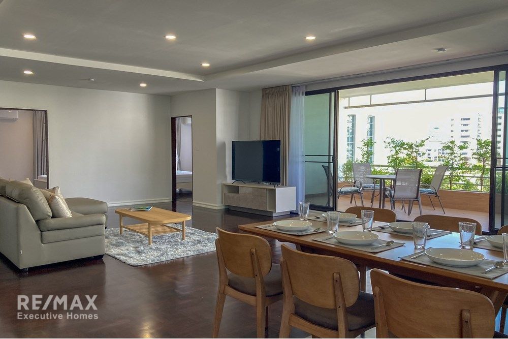 Spacious 3BR Family Suite for Rent in Sukhumvit 49 - 280sqm, Pet-Friendly, 130K 2
