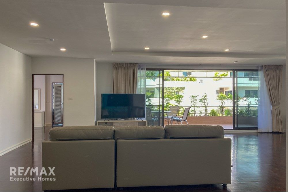 Spacious 3BR Family Suite for Rent in Sukhumvit 49 - 280sqm, Pet-Friendly, 130K 5