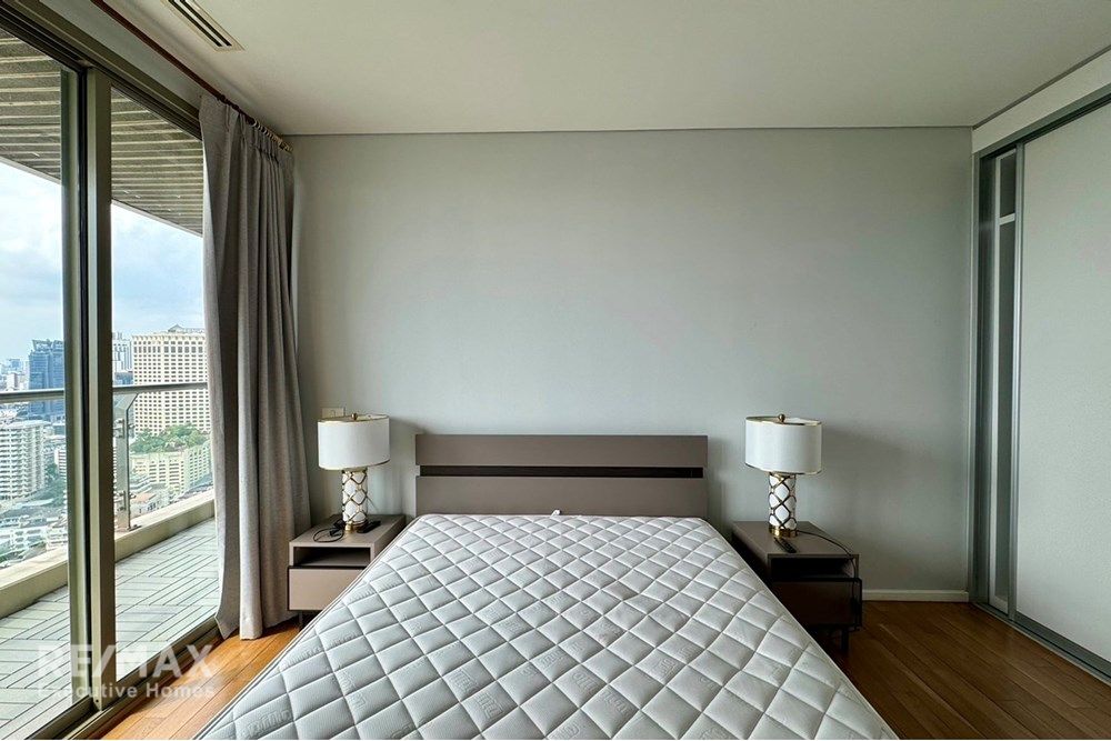 3BR 3BA Condo with Lake View for Rent at The Lakes Sukhumvit 16 - 120K - 5 Mins Walk to BTS Asok 8