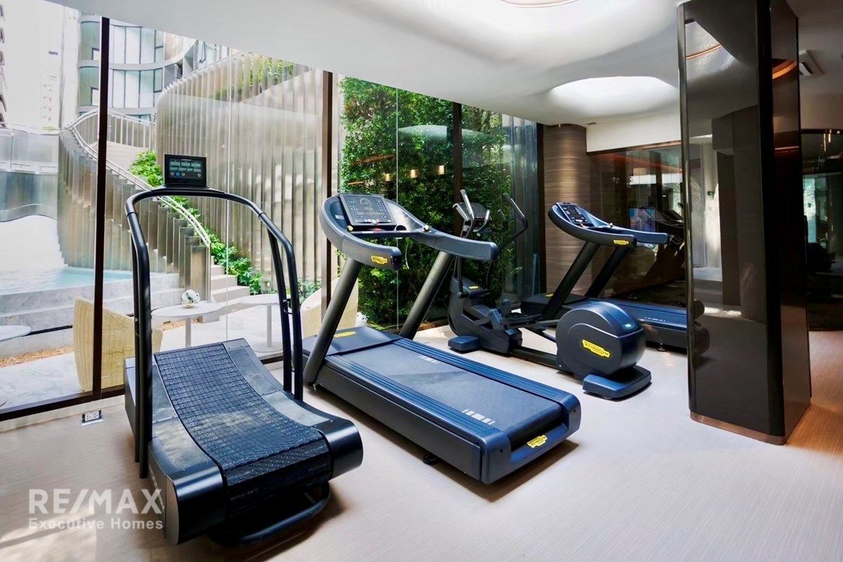 Spacious 3BR Condo for Rent at Fynn Asoke Sukhumvit 10 - 110sqm with Pool Access 11