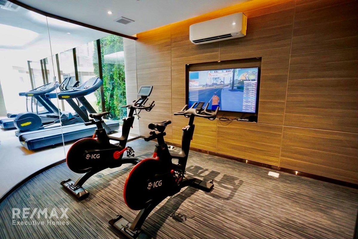 Spacious 3BR Condo for Rent at Fynn Asoke Sukhumvit 10 - 110sqm with Pool Access 14