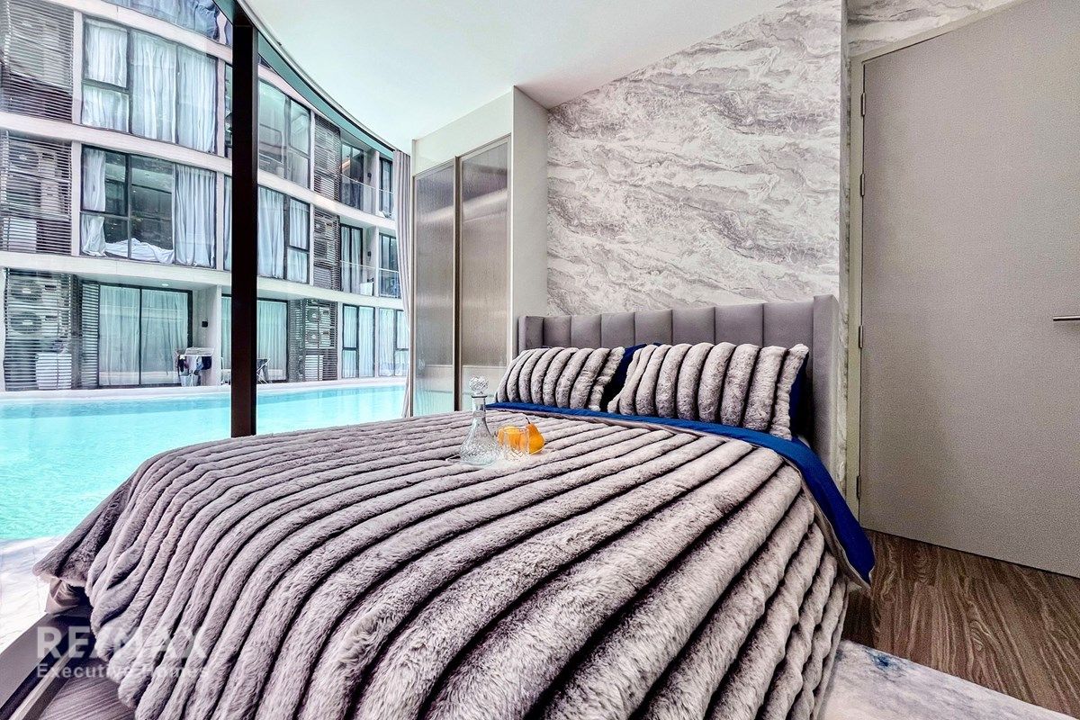 Spacious 3BR Condo for Rent at Fynn Asoke Sukhumvit 10 - 110sqm with Pool Access 7