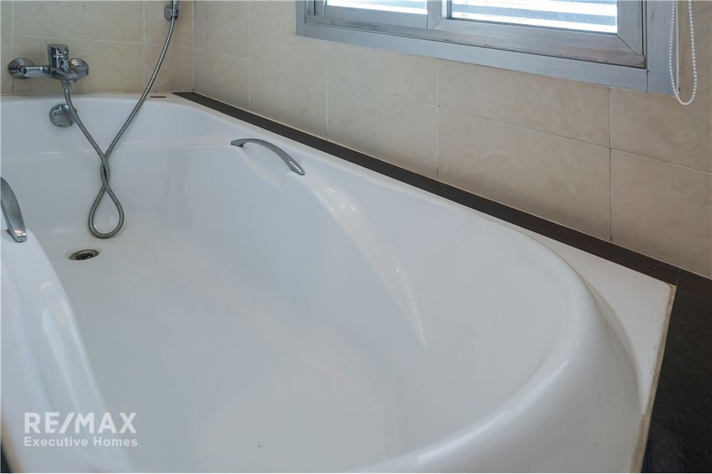 Renovated 4BR 4BA Condo with Maid's Room for Rent in Pet-Friendly Sathorn - 275sqm at 130K 10