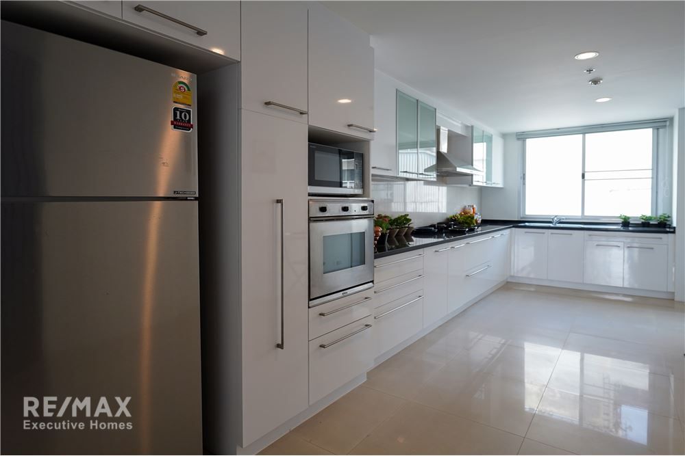 Renovated 4BR 4BA Condo with Maid's Room for Rent in Pet-Friendly Sathorn - 275sqm at 130K 21