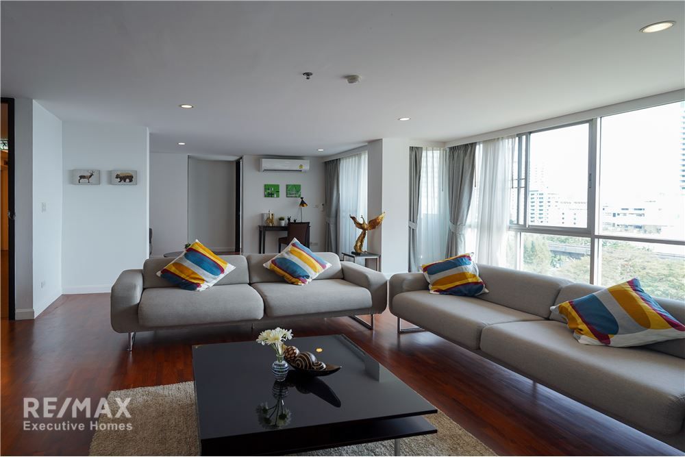 Renovated 4BR 4BA Condo with Maid's Room for Rent in Pet-Friendly Sathorn - 275sqm at 130K 4