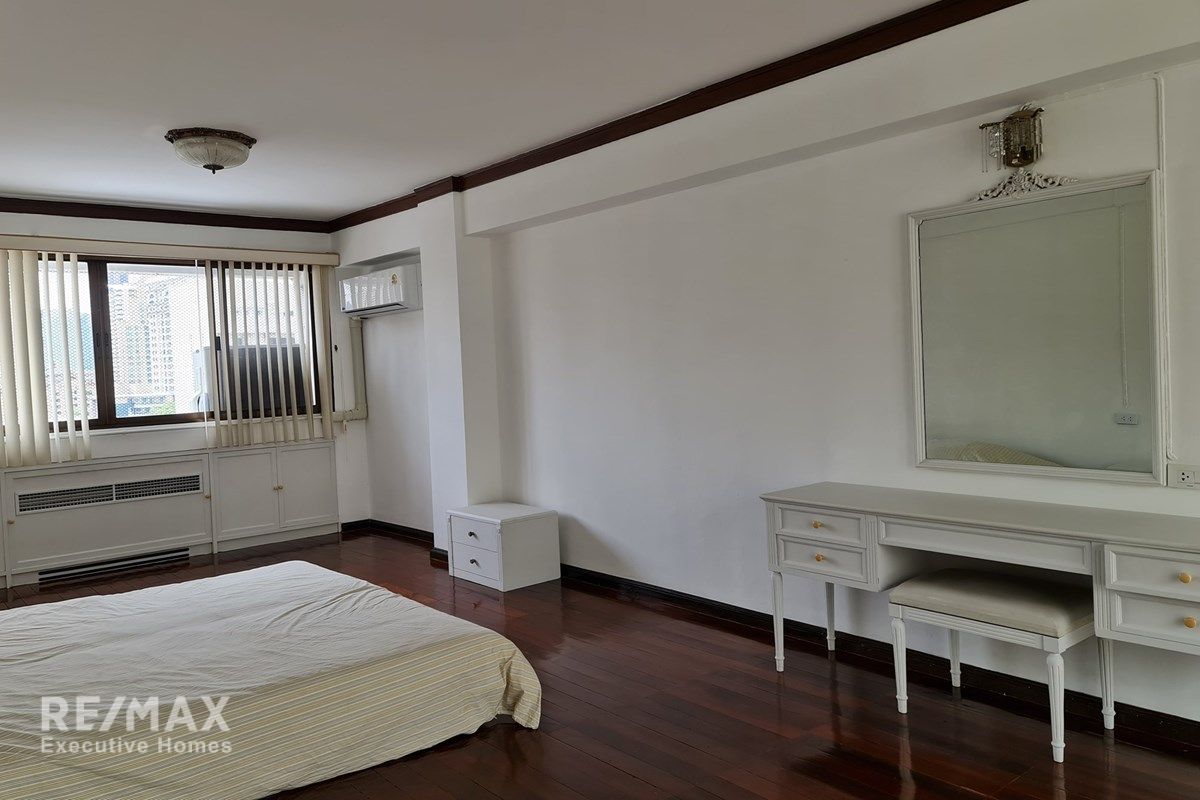 Сдается просторный 3-к. дуплекс в ЖК Yada Residential Sukhumvit - 16 минут пешком до BTS Phrom Phong. 9