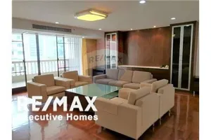 quiet-neighborhood-residence-three-bedrooms-in-phrom-phong-area-920071001-4380