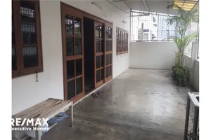 commercial-for-sale-office-for-sale-at-phrompong-new-renovate-sukhumvit-30-bts-phrompong-920071001-5988