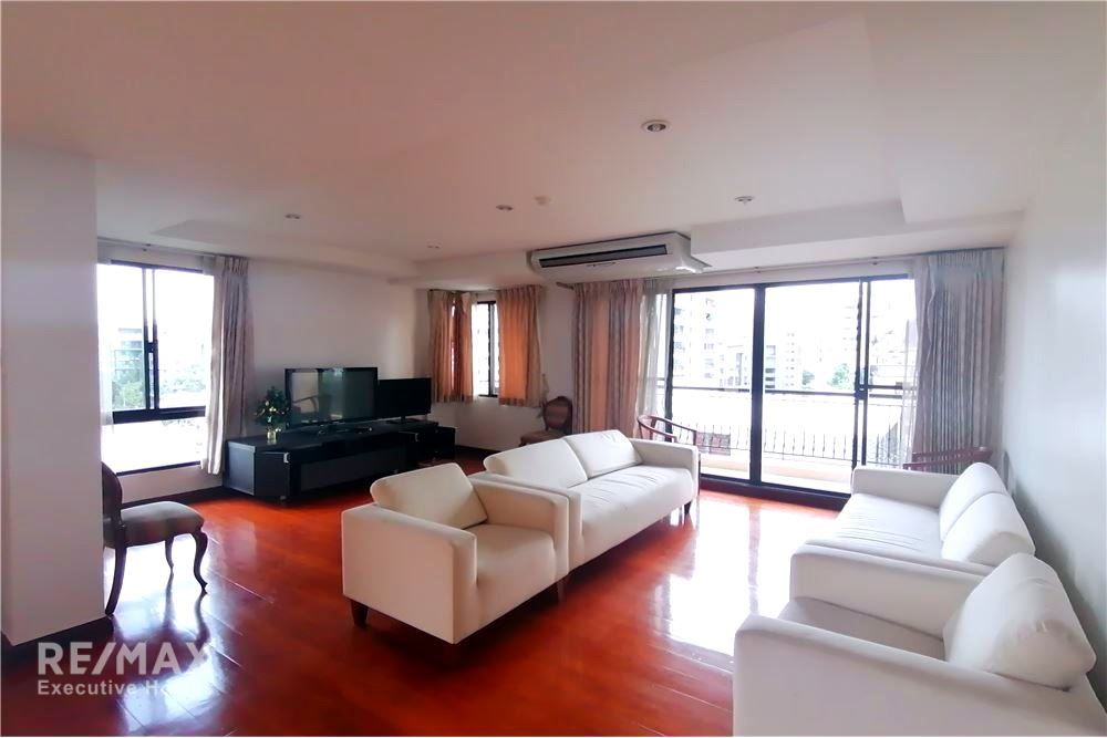 Spacious 3 Beds For Sale Prime Mansion Phrompong 1