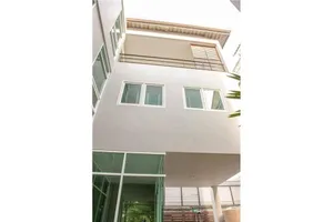 single-house-for-sale-3beds-size-50-sqwah-sukhumvit-49-bts-thonglor-920071001-8333