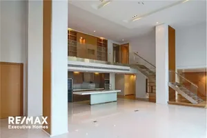 beautiful-duplex-4-beds-size-439-sqm-ficus-lane-sukhumvit-441-bts-phra-khanong-920071001-9363