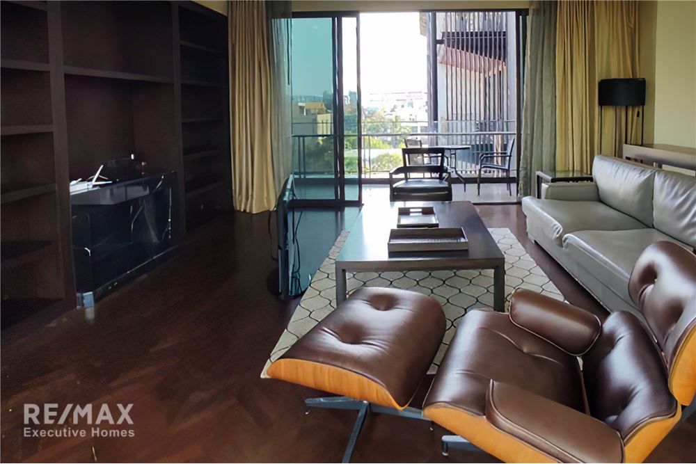 Modern 2BR Condo for Rent 100K | 180sqm | 500m to BTS Ekkamai 4