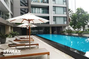 pet-friendly-3-bed-3-bath-modern-apartment-with-balcony-920071001-9579