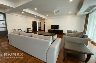 pet-friendly-3-bedroom-condo-with-spacious-balcony-near-bts-asoke-and-nana-920071001-9629