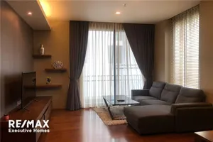 2bed-bts-thonglor-luxury-condo-big-living-room-920071001-9833