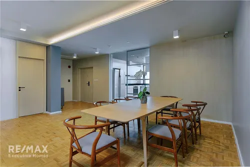 spacious-3br-3ba-high-rise-condo-for-rent-in-phrom-phong-cat-friendly-920071001-9998