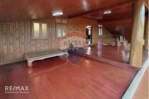 Luxury Boutique Hotel for Rent in Nong Pla Lai, Pattaya 15