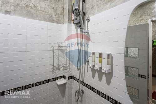 Luxury Boutique Hotel for Rent in Nong Pla Lai, Pattaya 16