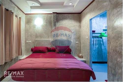 Luxury Boutique Hotel for Rent in Nong Pla Lai, Pattaya 28