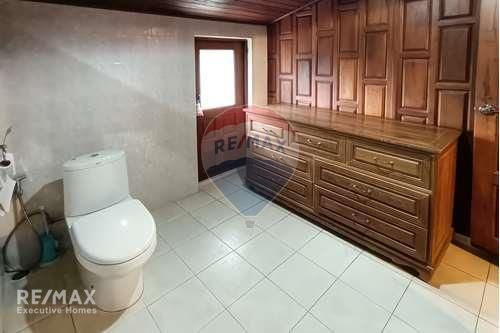 Luxury Boutique Hotel for Rent in Nong Pla Lai, Pattaya 30