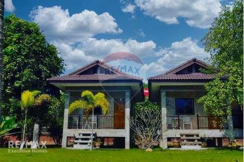 Luxury Boutique Hotel for Rent in Nong Pla Lai, Pattaya 4