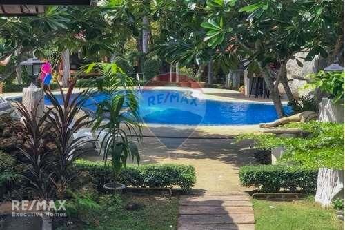 Luxury Boutique Hotel for Rent in Nong Pla Lai, Pattaya 8